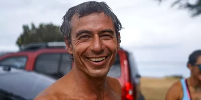 homme-souriant-1.webp